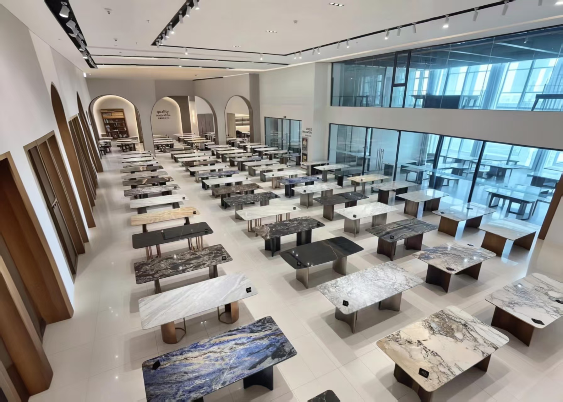 Foshan Muhe Dining Furniture